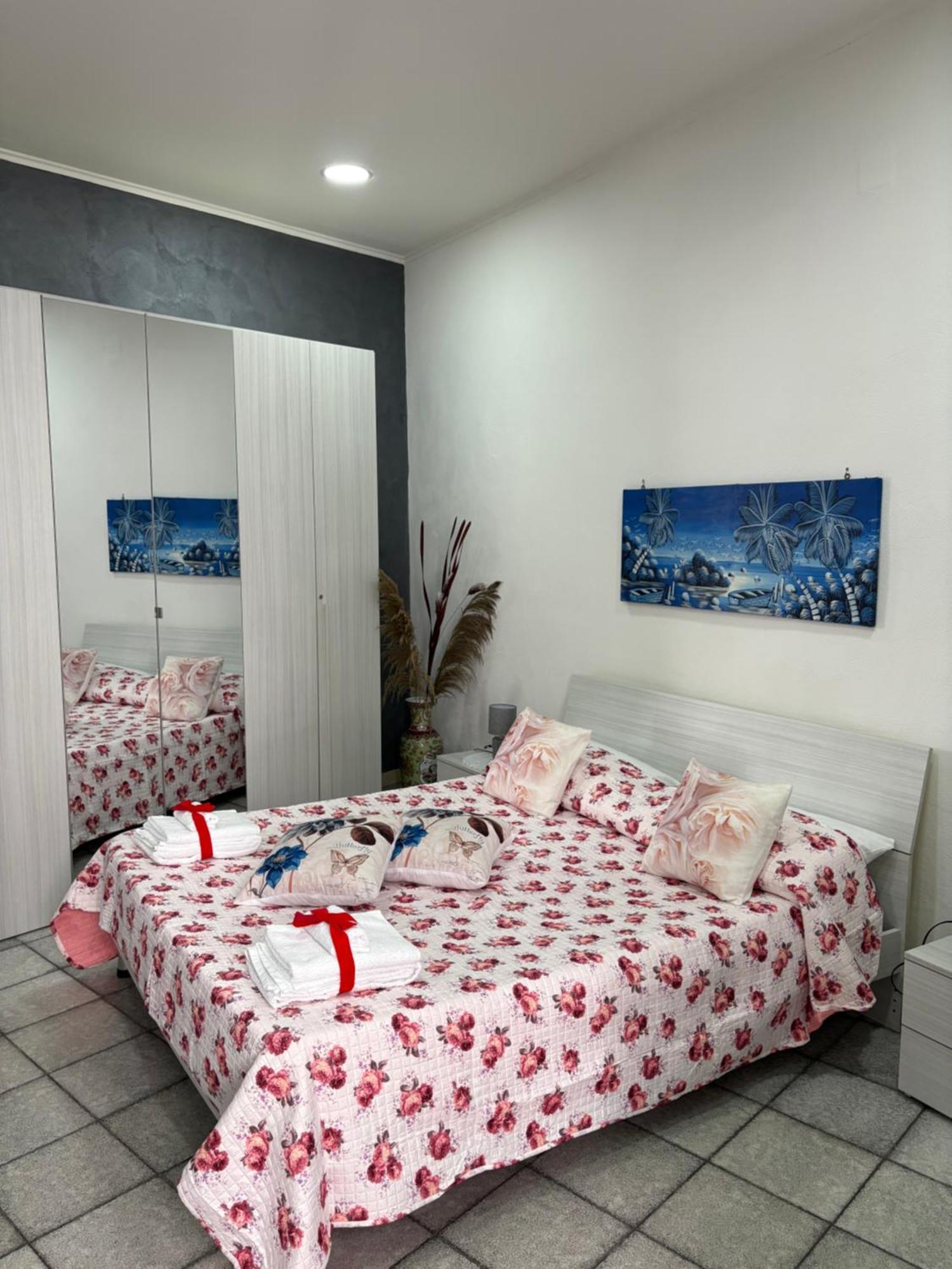נאפולי Guest House “Nonna Rossa” מראה חיצוני תמונה