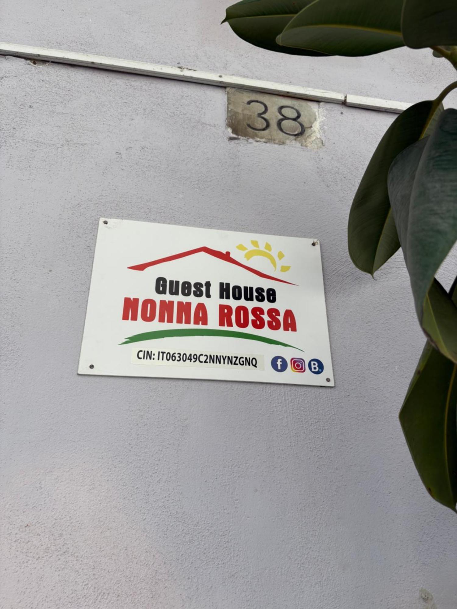 נאפולי Guest House “Nonna Rossa” מראה חיצוני תמונה